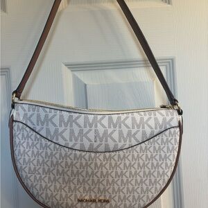 Michael Kors Cream and Brown Shoulder Bag